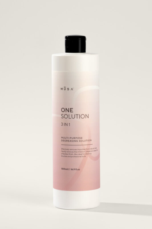 One Solution 3 in 1 почистващ разтвор за нокти – професионален cleanser с изопропилов алкохол за почистване на нокътната плочка, премахване на лепкав слой след гел лак и дезинфекция на ръце, 100 ml / 500 ml