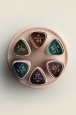 Колекция AURA - Cat Eye Silk гел лакове - Image 3